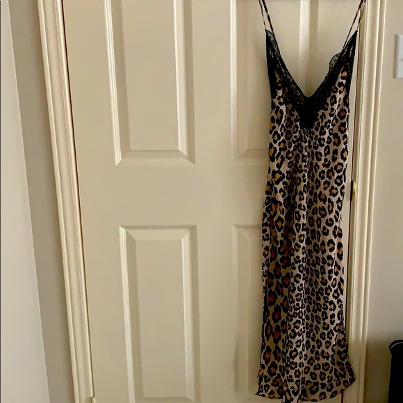 Victoria’s Secret leopard dress - Picture 1 of 1